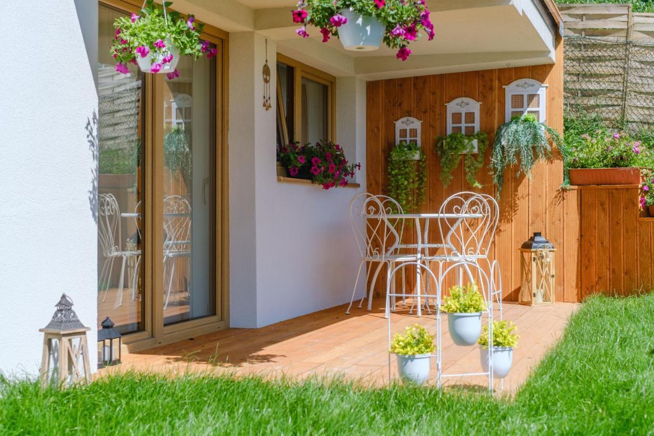 Tybet Domki I Apartamenty Bukowina Tatrzańska Extérieur photo